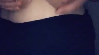 Big tit bounce 