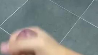 18 años y mi polla hambrienta 