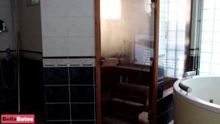 MILF goes +200 degrees (95°C) to -15 degrees (-25°C) YOU HAVE TO SEE THIS!