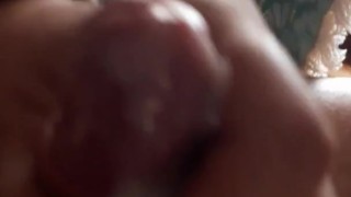 Énorme éjaculation 