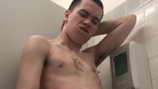 I smelled so good after my workout I had to lick my pits and jerk off in the shower