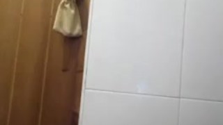 Paja en el baño