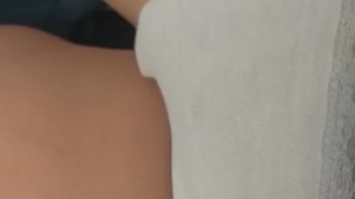 Amanecí con ganas de tocarme rico bebé. Me ayudas?