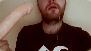 Сосу вибратор. Полный рот кончи. Фантазия