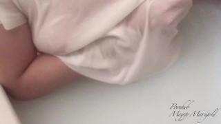『お風呂でチクニー』濡れたシャツから透ける勃起乳首でオナニー気持ちぃぃ