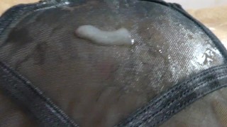 Please don`t cum inside me i need it on my pussy