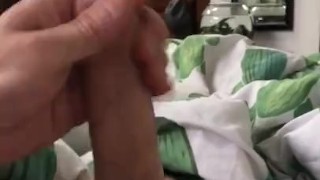 Got horny when I receive my friend nude pic