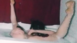 Valentine bath surprise creamy pussy