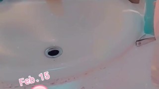 Horny lonely Milf made her self cum