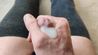 Sissy tease her clit and cum