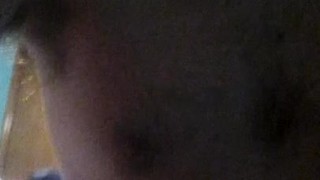 Fatboy chugging gainer shake made with melted ice cream (in Spanish)