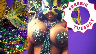 Jessica Grabbit Mardi Gras fun