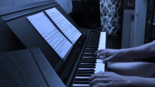 Trying to hold my pee while playing piano