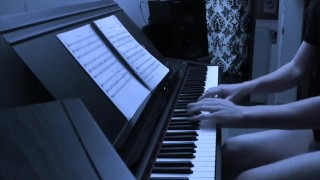 Trying to hold my pee while playing piano