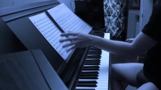 Trying to hold my pee while playing piano