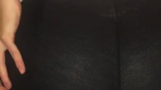 PRIMER VÍDEO SOLITA EN CASA SQUIRT PISSING COMENTARME QUE OS PARECE AMORES 