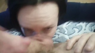 ЖЕНЫ ДЕЛАЕТ МИНЕТ ПОКА ЖЕНА В КОМАНДИРОВКЕ