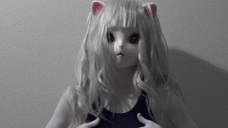 スクール水着の女装白猫が電マで着たまま射精❤
