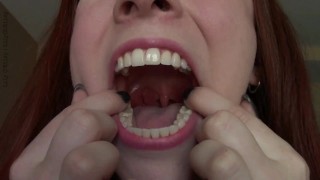 Lily O'Riley's Mini Mouth Tour