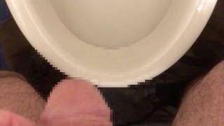 仮性包茎ちんちん　おしっこ　日本人