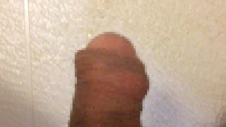 包茎ちんちん おしっこ　風呂場編
