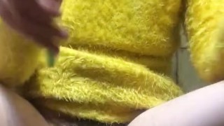 Hairy girl gives a pleasure to her big clito using a toothbrush 