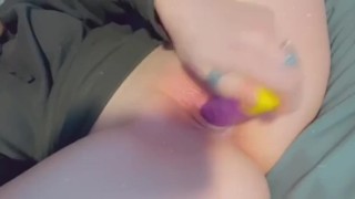 Creamy pussy cums all over vibrator 