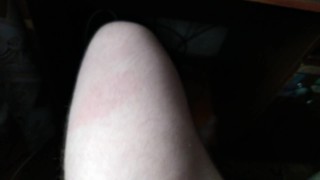 Артем сам себе лижет ноги self suck autofellatio self footjob