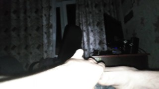 Артем сосет сам себе дрочит ногами лижет ноги self suck autofellatio self footjob