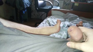 Артем сам себе дрочит ногами self suck autofellatio self footjob