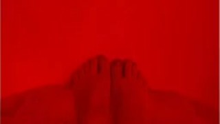 Hot bath water on my feet 