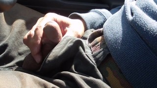 Japanese amateur boy secretly masturbation in the parking lot!