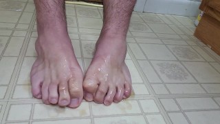 Dripping some syrup all over my feet