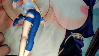 ジーパンタンクトップのスパロボリューネ・ゾルダークのフィギュアに大量ぶっかけオナニー
