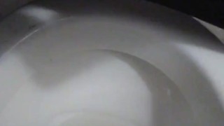 Flaccid & Peeing Several Strams; In A Stall