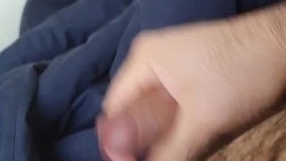 Latino peludo, pre-cum and cum