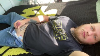 Star wars fan gives a nice show