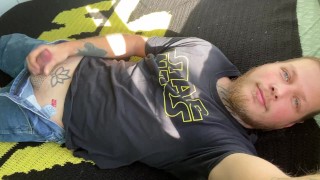 Star wars fan gives a nice show