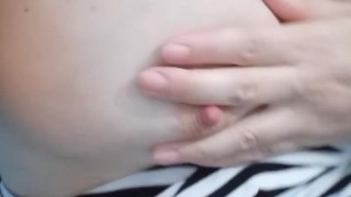 Argentina te muestra las tetas y se pone caliente