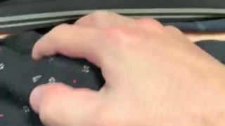日本人のパンツ越しオナニー。我慢汁が染みて糸を引く。パンツ内射精