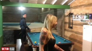SAFADA DANDO O RABO
