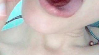 CHERRY BLOW JOB SNACKSINTHEBATHTUB