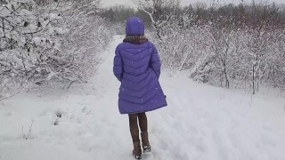 Winter PEE on Snow at PUBLIC Tourist Trail # Memories from Winter Japan National park