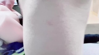 【個人撮影・素人男喘ぎ声あり】　女性向け　10代大学生オナニー　AVを見ながらオナホで喘ぎ、腰振り射精③