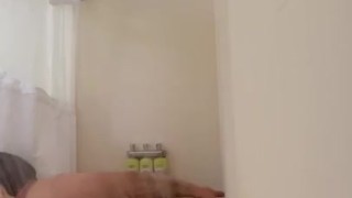 Shower play 