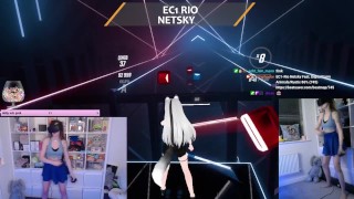 GAMER GIRL GETTING SWEATY IN BEAT SABER (SHYPHOEBE)