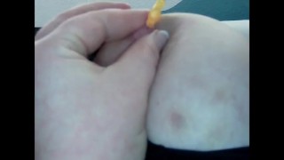 Slut comes while stitching needle in nipple