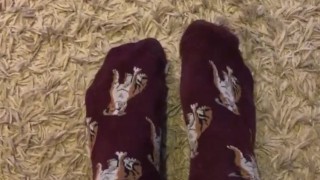 Taking of my socks after a skate sesh VERY HOT (bs 50-50 landed on big box)