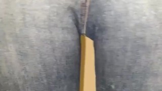 Сочная попка в джинсах