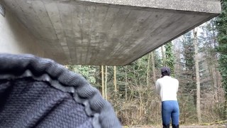Sissy fühlt sich wohl draussen